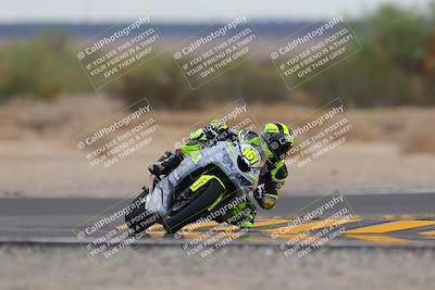 media/Sep-11-2022-SoCal Trackdays (Sun) [[81b7e951af]]/Turn 7 (1145am)/